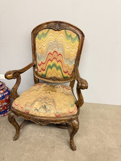 Antique Genoa Louis XIV armchair, late 17th century, Italy 108x47x50 cm, solid walnut