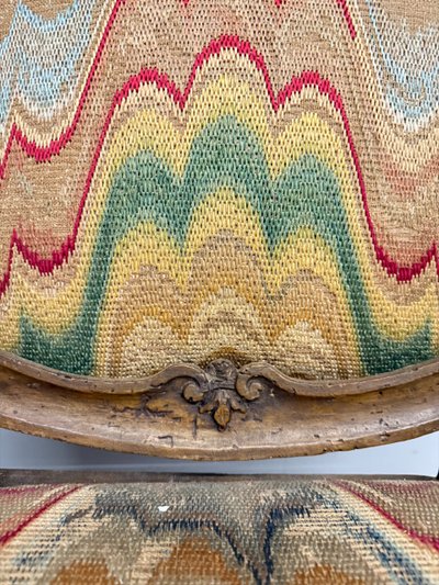 Antique Genoa Louis XIV armchair, late 17th century, Italy 108x47x50 cm, solid walnut
