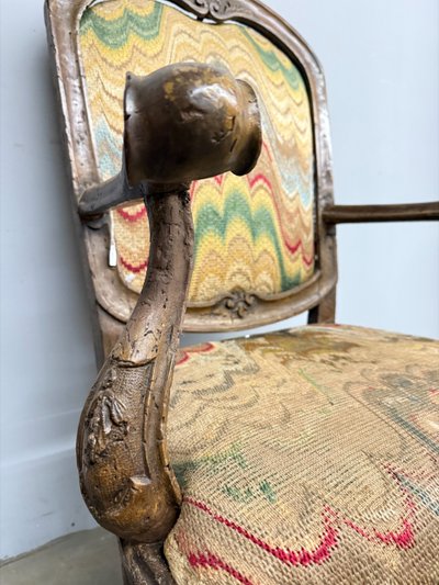 Antique Genoa Louis XIV armchair, late 17th century, Italy 108x47x50 cm, solid walnut