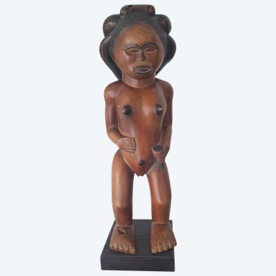 Statua di Chokwe dal Congo. ARTE PRIMARIA