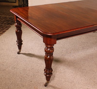 William IV Period Mahogany Table - Early 19th Century