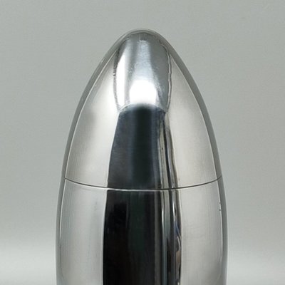 1960er Jahre Wunderschöner Cocktail-Shaker "Bullet" aus Edelstahl. Hergestellt in Italien