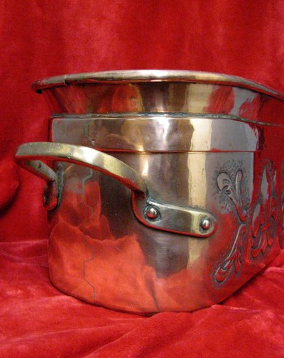 Daubière Braisière Aus Kupfer XVIII. Jahrhundert. Fleur De Lys. Krone.
