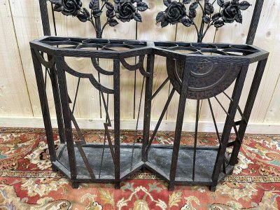 PACEMANTEAU - Art Nouveau cloakroom in hammered iron