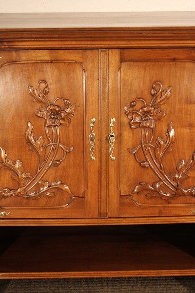  Credenza in stile liberty