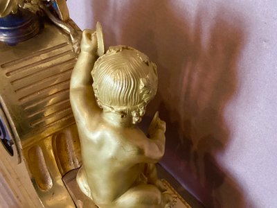 Louis XVI bronze clock