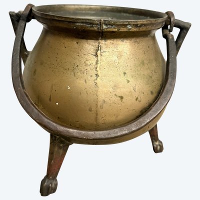 Chaudron antique à trois pieds, XVIIIe siècle, 25x23 cm