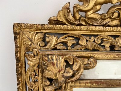 Miroir a pare closes de style Louis XIV en bois et stuc doré XIX siècle