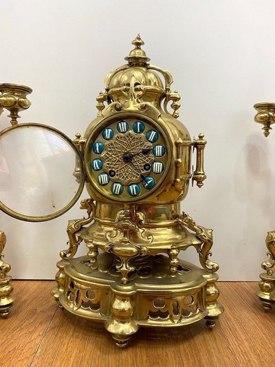 Finiture in bronzo dorato del periodo Napoleone III