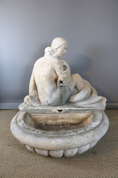 Garden fountain and its basin, late 19th and early 20th century