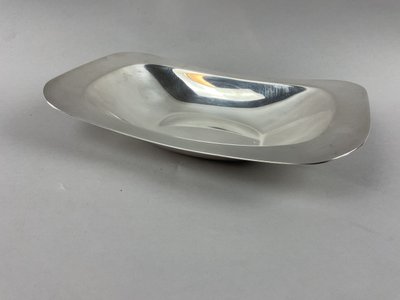 Art Deco style silver plated bread basket