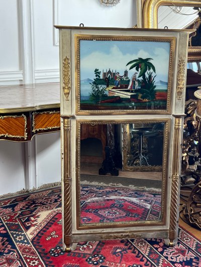 Antike Trume aus dem 19. Jahrhundert mit romantischer Szene unter Glas