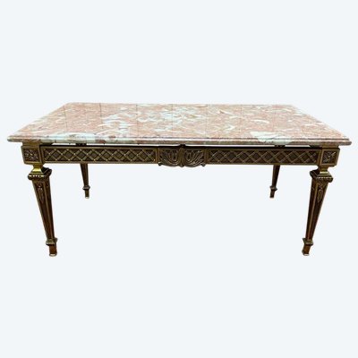 Table basse de style Louis XVI en bronze doré et marbre rose