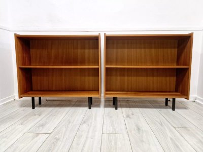 Coppia di librerie di metà secolo