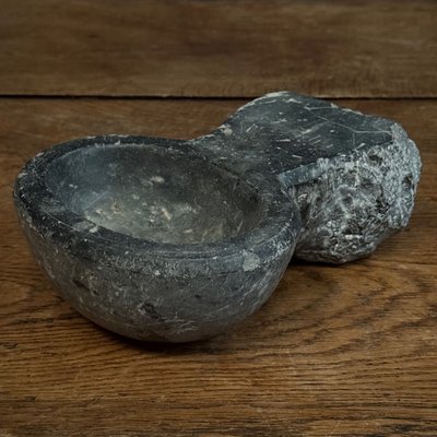 Small stoup in grey Sainte-Anne marble, Louis XIV period