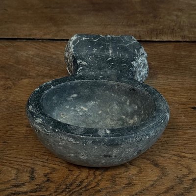 Small stoup in grey Sainte-Anne marble, Louis XIV period