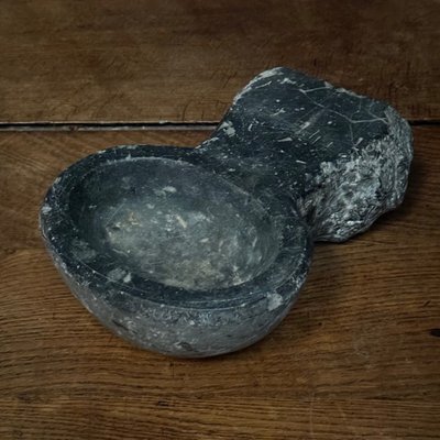 Small stoup in grey Sainte-Anne marble, Louis XIV period