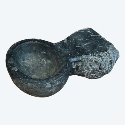 Small stoup in grey Sainte-Anne marble, Louis XIV period