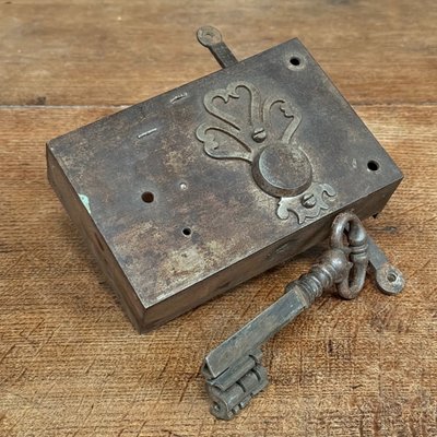 Cloverleaf lock and key 18th century ironwork