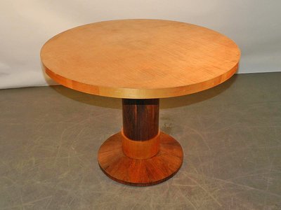 Gueridon Art Déco, circa 1930, impiallacciatura in palissandro e impiallacciatura in sicomoro
