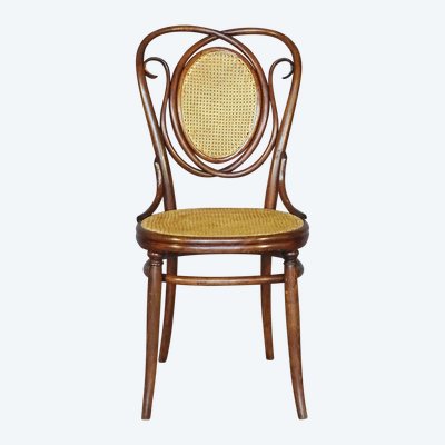 Sedia Thonet N°22 del 1890, canalizzazione recente.