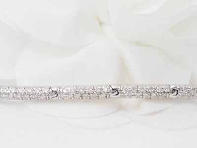 Bracciale River in oro bianco e diamanti 1,10 carati