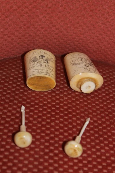 5 perfume bottles or snuffboxes with erotic bone decoration China 20th century period