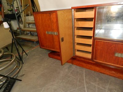 Decoene Freres, Very Large Art Deco Period Sideboard in Moire Mahogany Veneer, Circa 1930