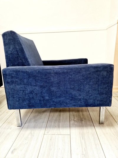 Pair of mid-century Danish club chairs in the Kiushu Saporiti style
