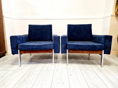 Pair of mid-century Danish club chairs in the Kiushu Saporiti style