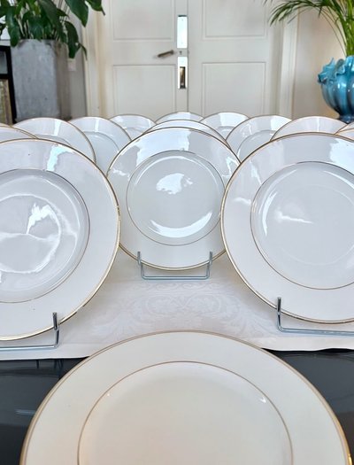 Porcelain Dessert Plates - Dinner Service