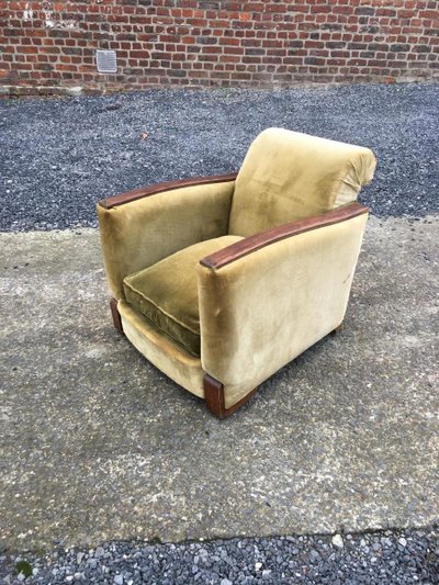 Paire d'élégants Fauteuils Art Deco En Acajou Circa 1930