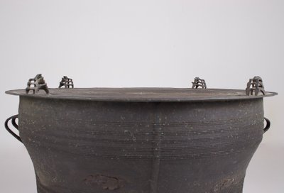 Tambour de pluie en bronze