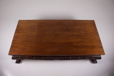 Tavolino birmano, tavolo d'altare.