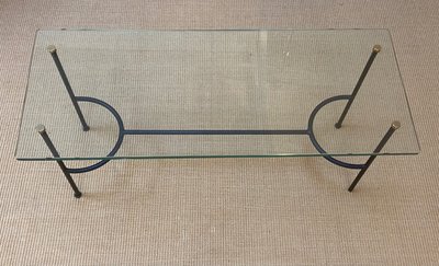 Couchtisch aus Glas von Pierre Guariche, 1960.