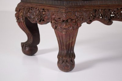 Andachtssockel, kleiner burmesischer Altar