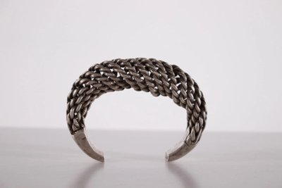 Bracciale Torque Akha, Popolo delle colline, Triangolo d'oro