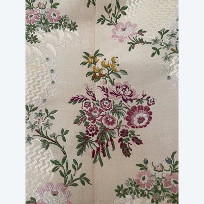 Tissu de style Louis XVI Jacquard Fleuri