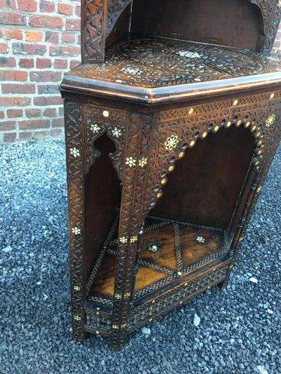 Encoignure De Style Syrien, Circa 1900