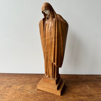 Virgin in carved wood by Lucienne Heuvelmans (1881-1944)