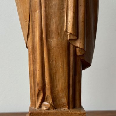 Virgin in carved wood by Lucienne Heuvelmans (1881-1944)