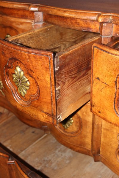 Kommode Armbrust In Nussbaum XVIII