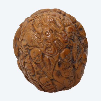 Noix Sculptée De Sage Et Dragon , Chine Fin XIX
