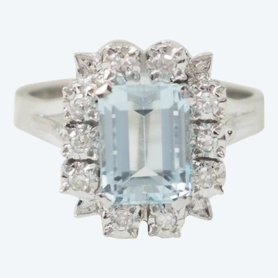 Ring in white gold, aquamarine and diamonds