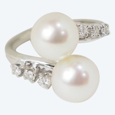 Ring Toi et Moi aus Weißgold, Zuchtperlen und Diamanten
