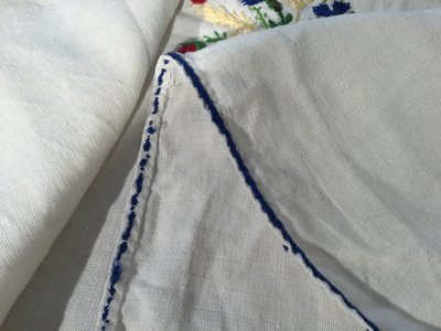 Nappe en lin brodée 