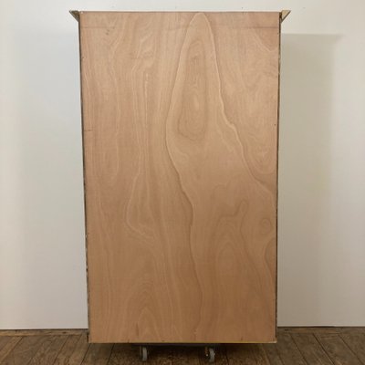 Bibliothek Vitrine mit Holztäfelung XIX