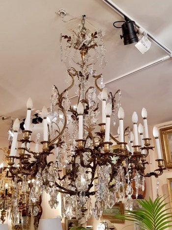 Lustre En Bronze Doré Et Cristal Taillé, Milieu XIXe Siècle