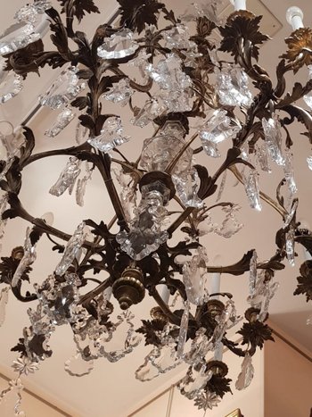 Lustre En Bronze Doré Et Cristal Taillé, Milieu XIXe Siècle