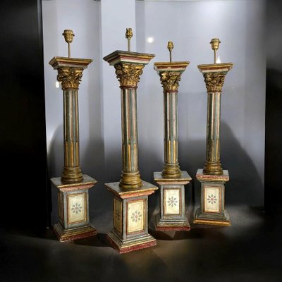 18th CENTURY ITALIAN FLORENTINE POLYCHROME WOOD PIEDESTAL TRANSFORMED INTO LAMP 96 CM